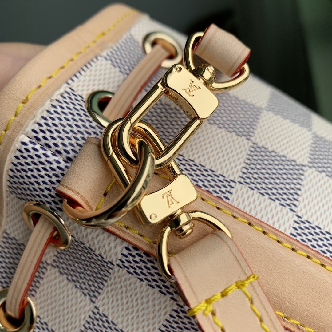 LV Bucket Bags
